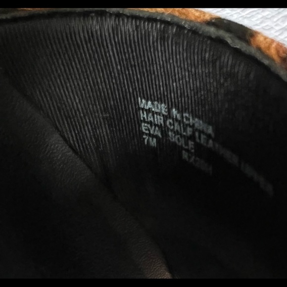 Michael Kors Wimen Slides - Picture 3 of 4